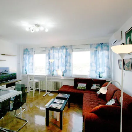 Magritte Business Grade Comfortable Apartment. Belgrade