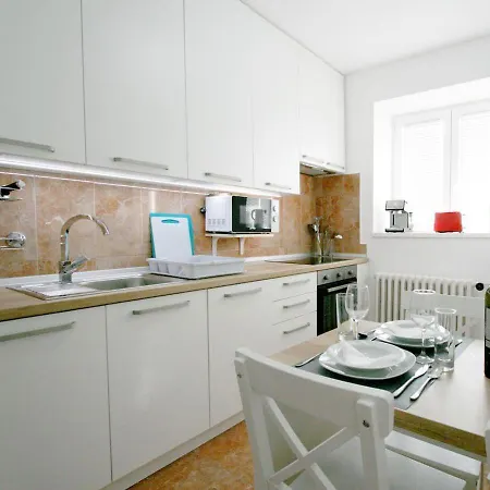 Apartment Magritte Business Grade Comfortable Apartment. Belgrade